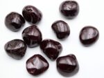 Piatra din Granat Rosu Almandin, forma slefuita freeform.