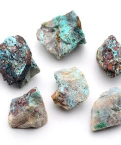 Piatra din Quantum Quatro, forma freeform bruta.